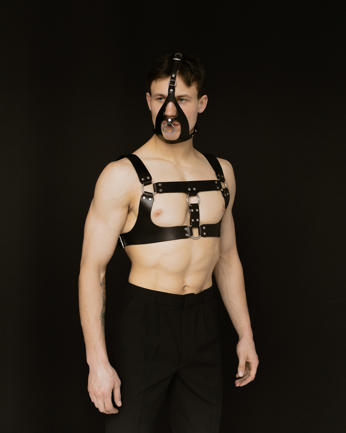 How to Choose Leather Masks: A Complete Guide