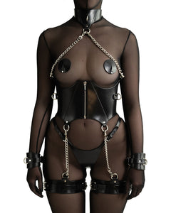 leather bondage set